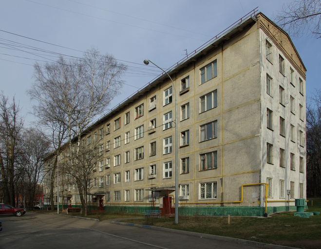 <<МНОГОКВАРТИРНЫЙ ДОМ>>)